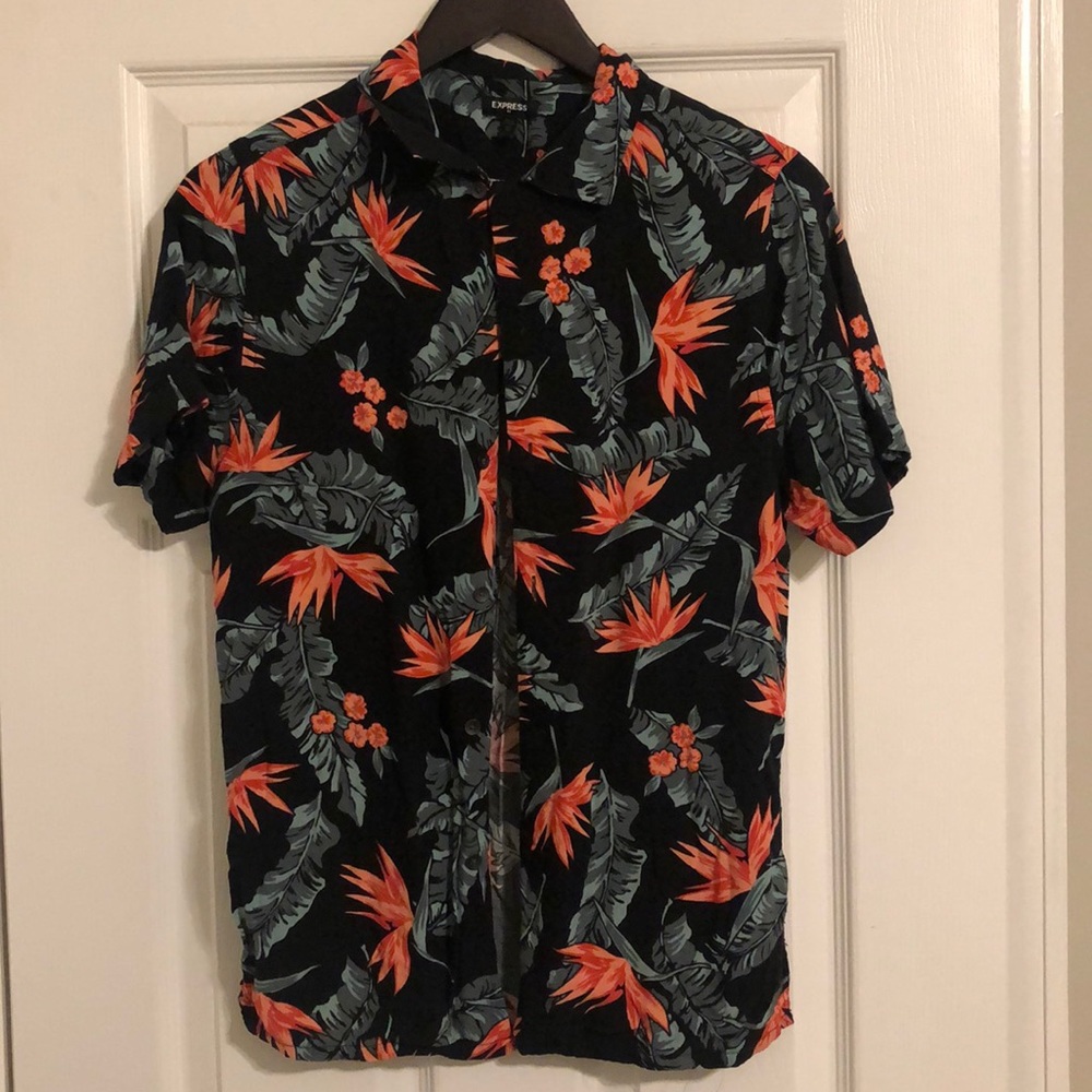 Express Hawaiian short sleeve men’s shirt XS